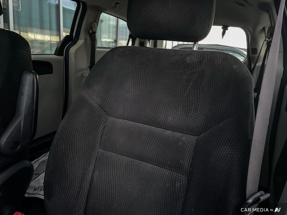 2017 Dodge Grand Caravan SXT-19