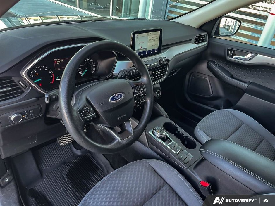 2020 Ford Escape SE-11