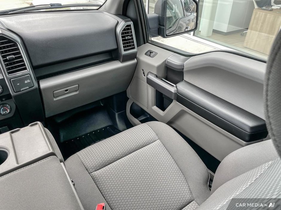 2019 Ford F-150 XLT-24