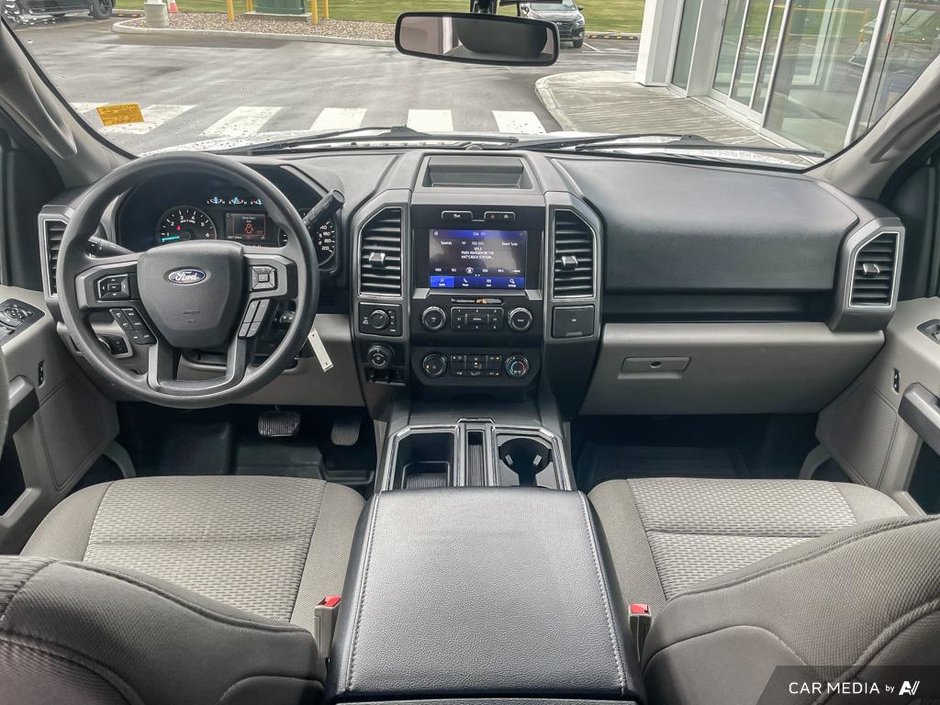 2020 Ford F-150 XLT-23