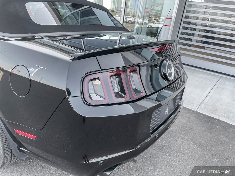 2013 Ford Mustang GT-10