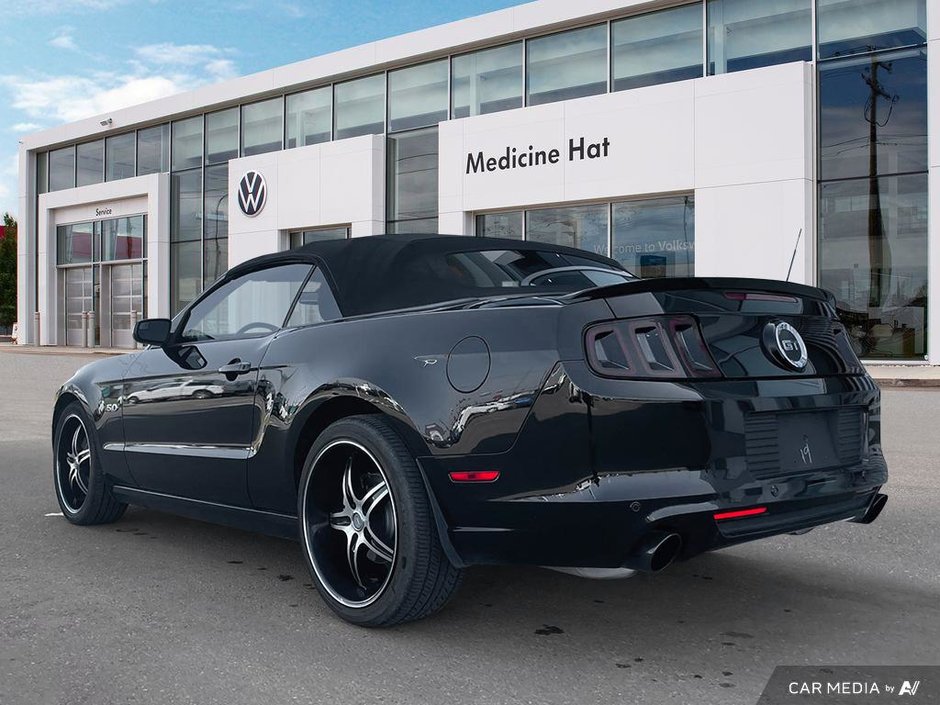 2013 Ford Mustang GT-3
