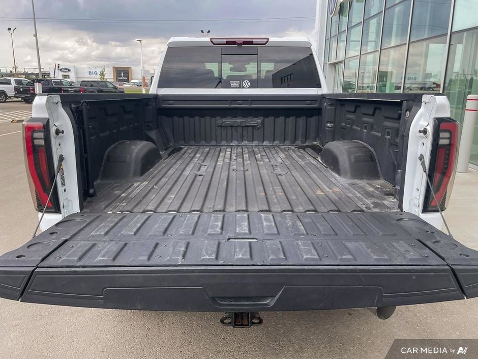 2024 GMC Sierra 2500HD AT4-11