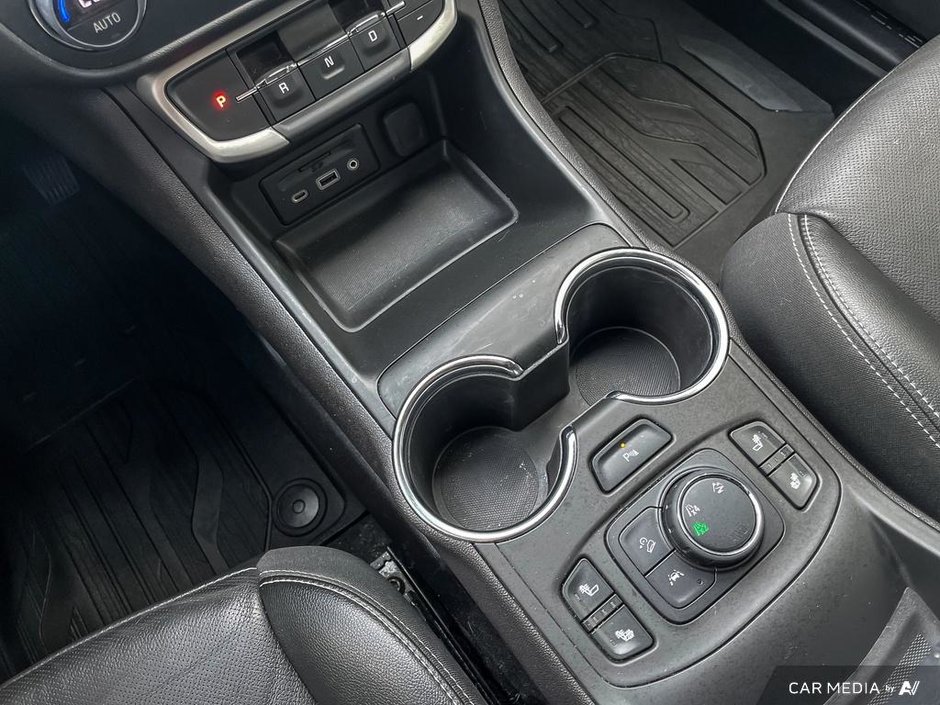2024 GMC Terrain SLT-17