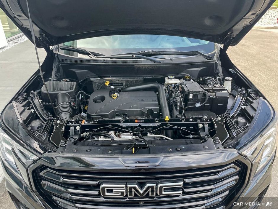 2024 GMC Terrain SLT-9