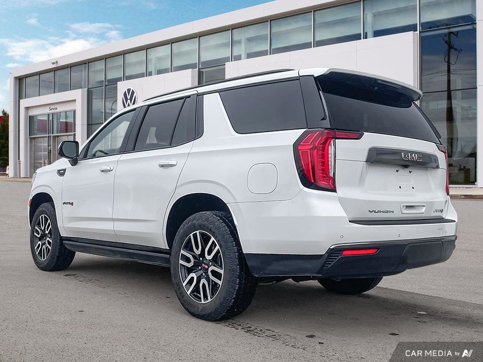 2023 GMC Yukon AT4-3