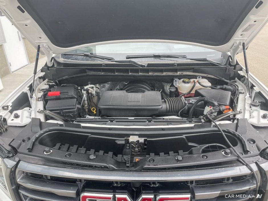 2023 GMC Yukon AT4-9