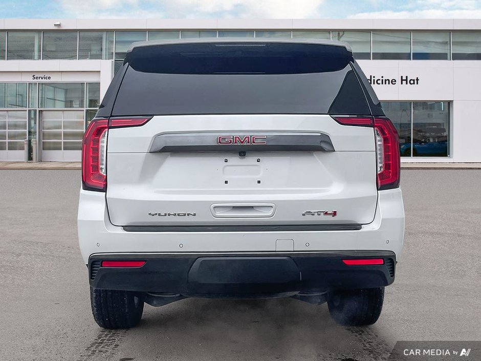 2023 GMC Yukon AT4-4