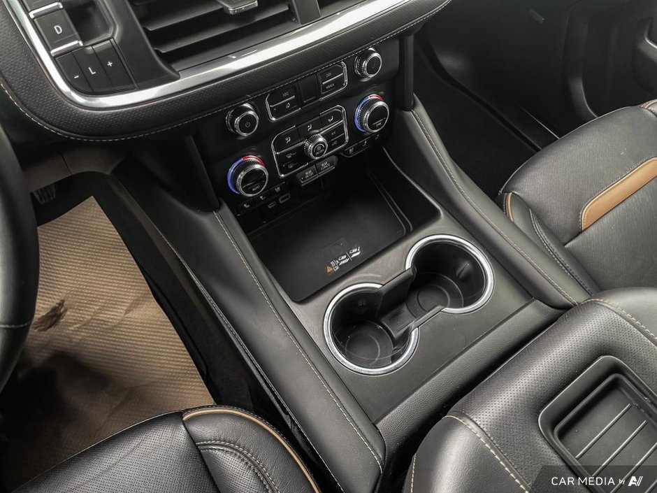 2023 GMC Yukon AT4-17