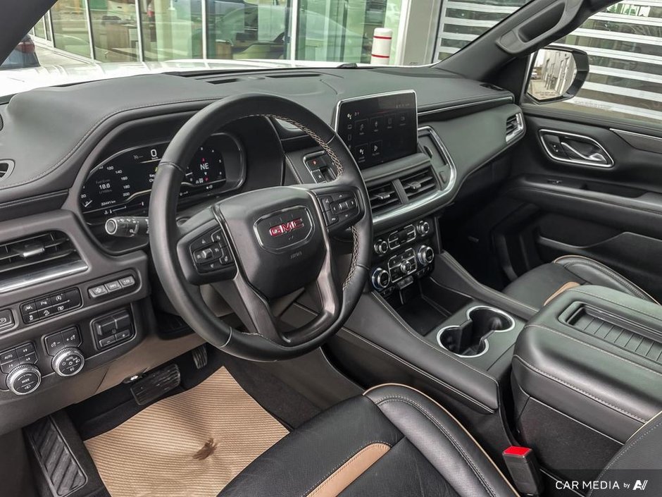 2023 GMC Yukon AT4-12