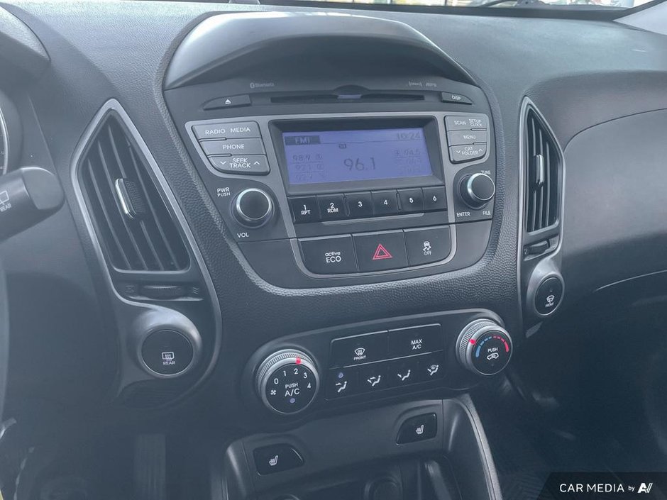 2014 Hyundai Tucson GL-18