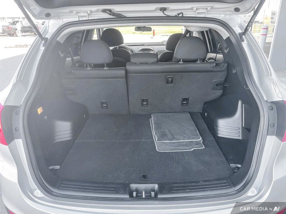 2014 Hyundai Tucson GL-11