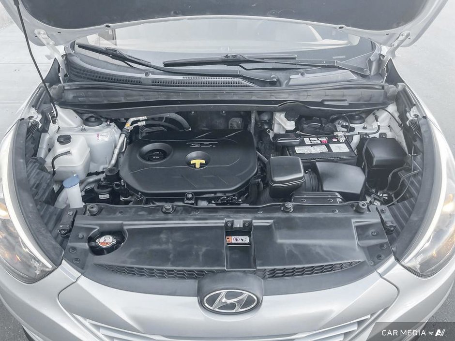 2014 Hyundai Tucson GL-9