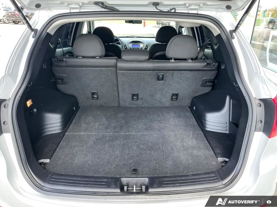 2014 Hyundai Tucson GL-11
