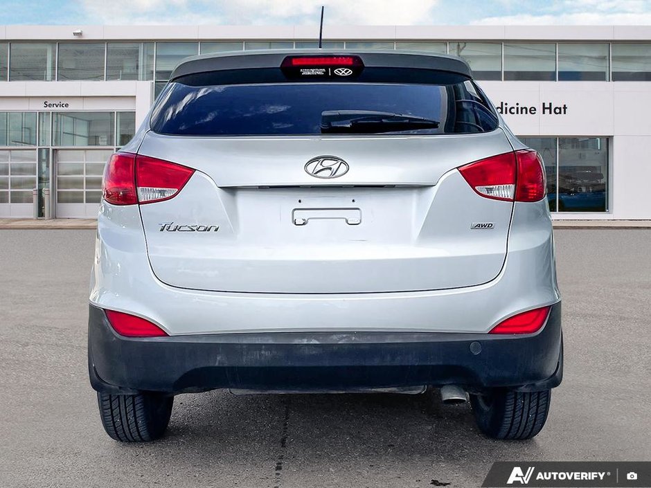 2014 Hyundai Tucson GL-4