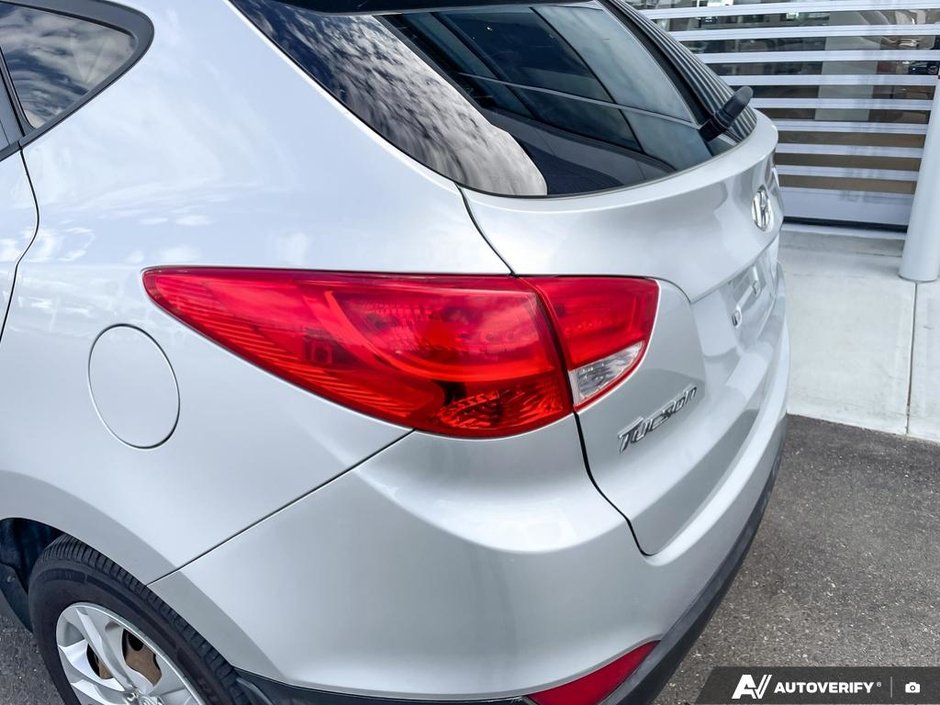2014 Hyundai Tucson GL-10