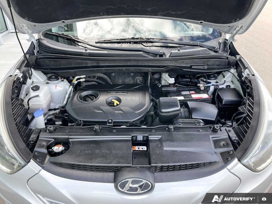 2014 Hyundai Tucson GL-9