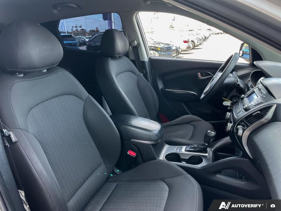 2014 Hyundai Tucson GL-21