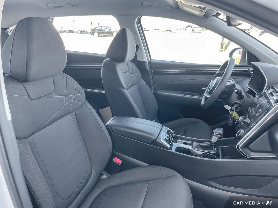 2022 Hyundai Tucson Essential-21