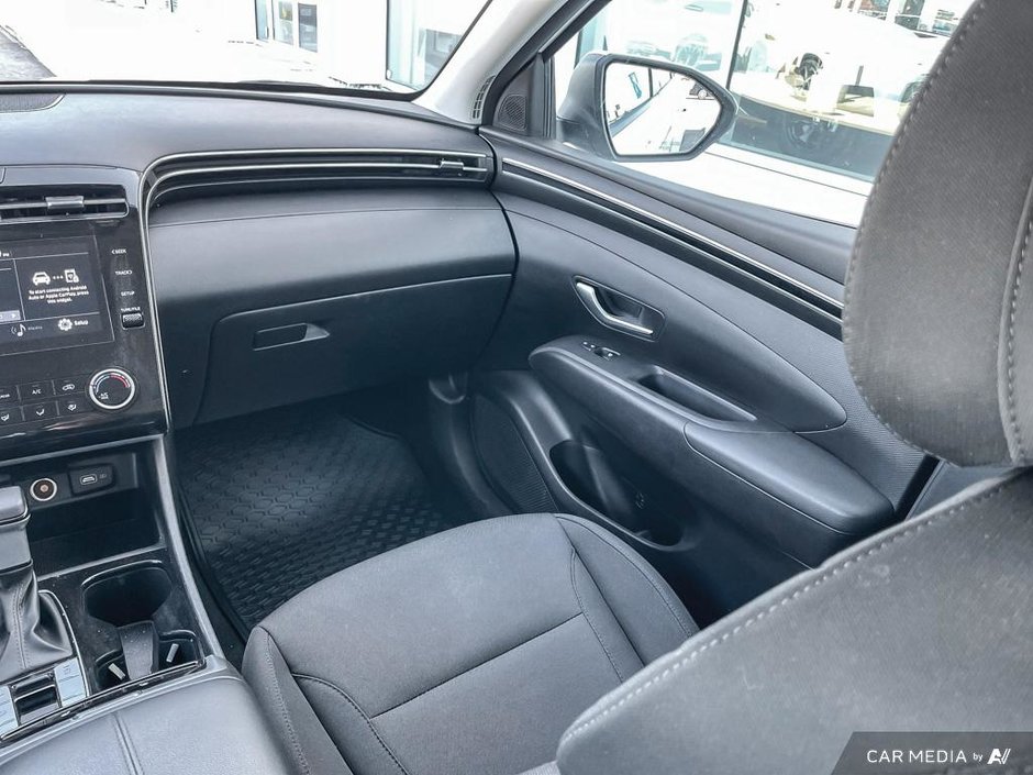 2022 Hyundai Tucson Essential-24