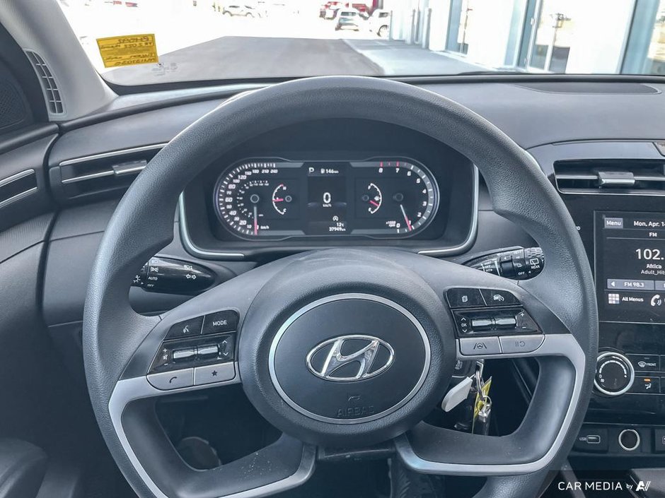 2022 Hyundai Tucson Essential-13