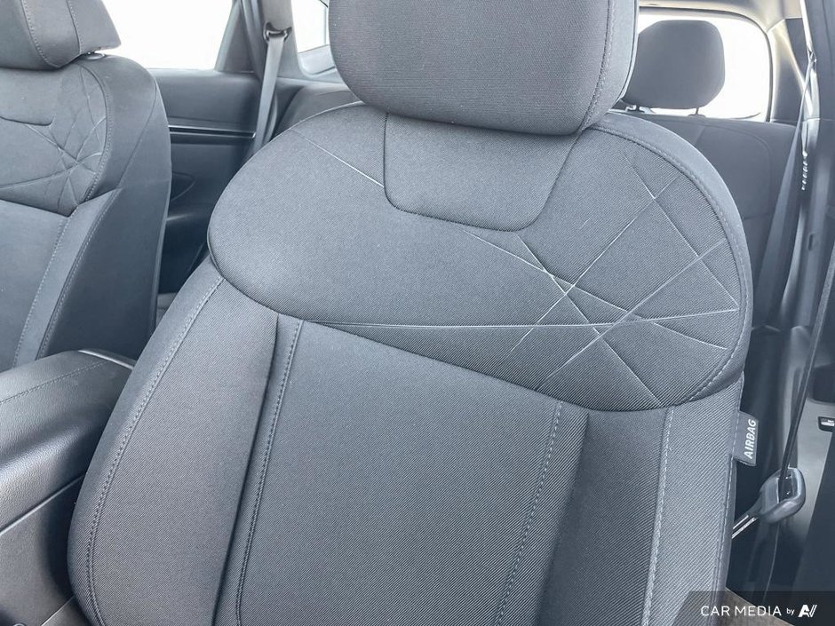 2022 Hyundai Tucson Essential-19