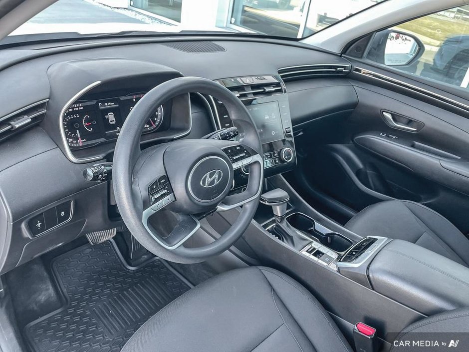 2022 Hyundai Tucson Essential-12