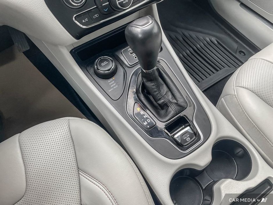 2021 Jeep Cherokee Limited-15