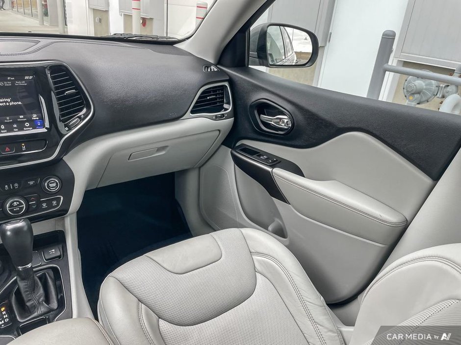 2021 Jeep Cherokee Limited-22