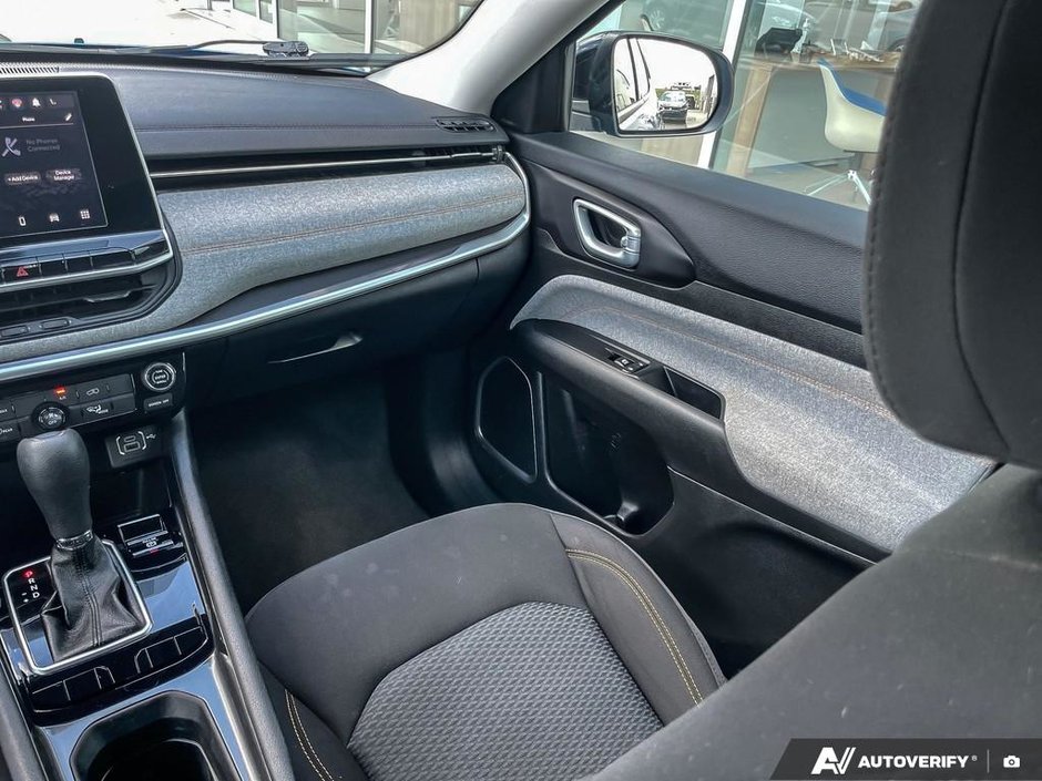 2022 Jeep Compass Sport-24