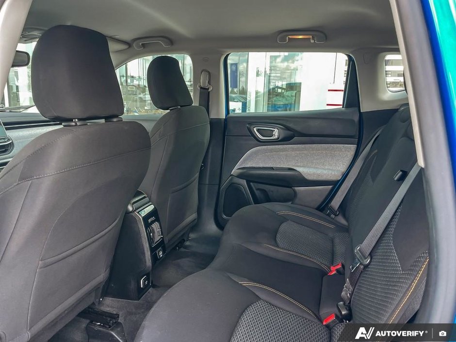 2022 Jeep Compass Sport-22