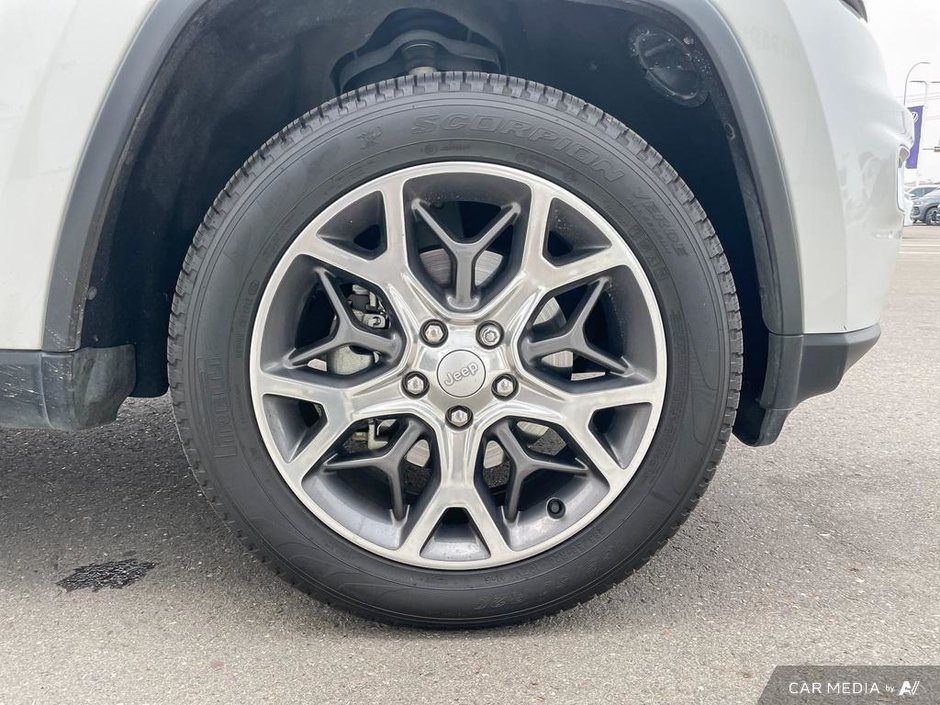 2020 Jeep Grand Cherokee Limited-5