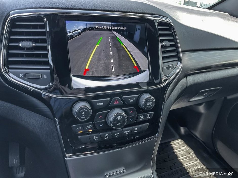 2021 Jeep Grand Cherokee Altitude-17