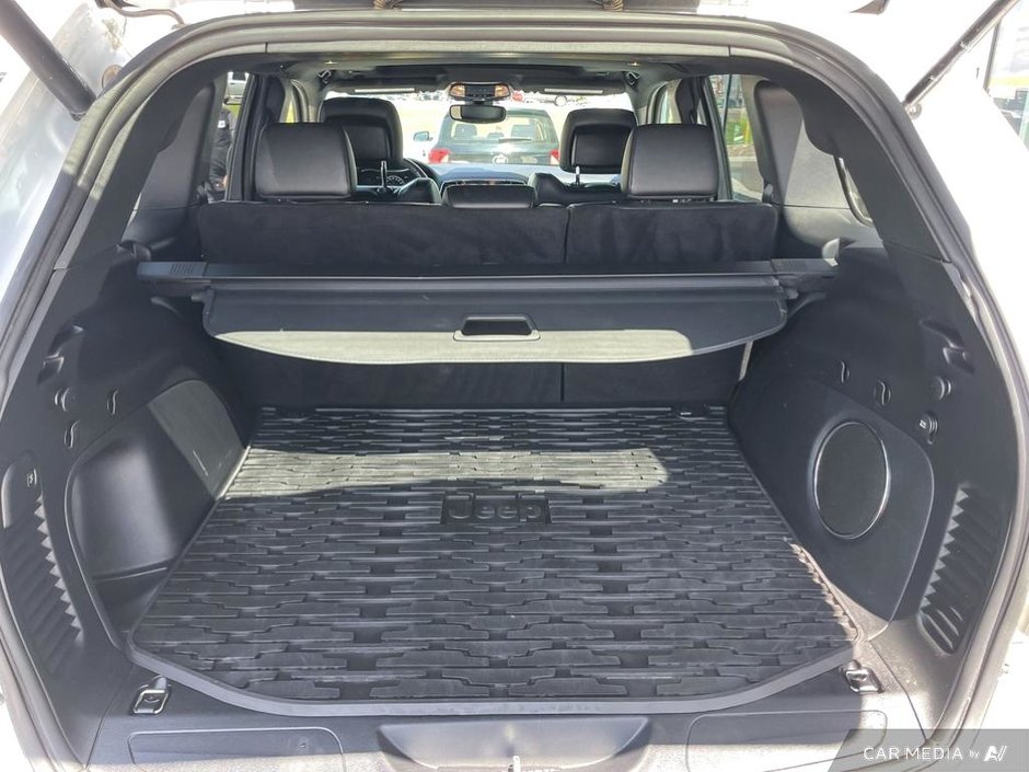 2021 Jeep Grand Cherokee Altitude-10