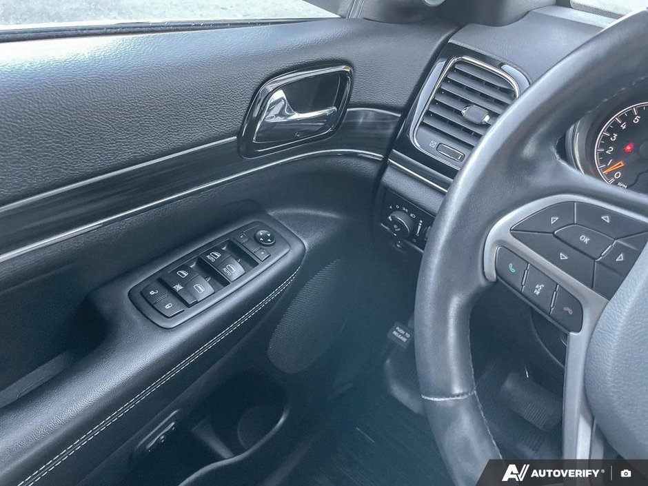 2021 Jeep Grand Cherokee 80th Anniversary Edition-16