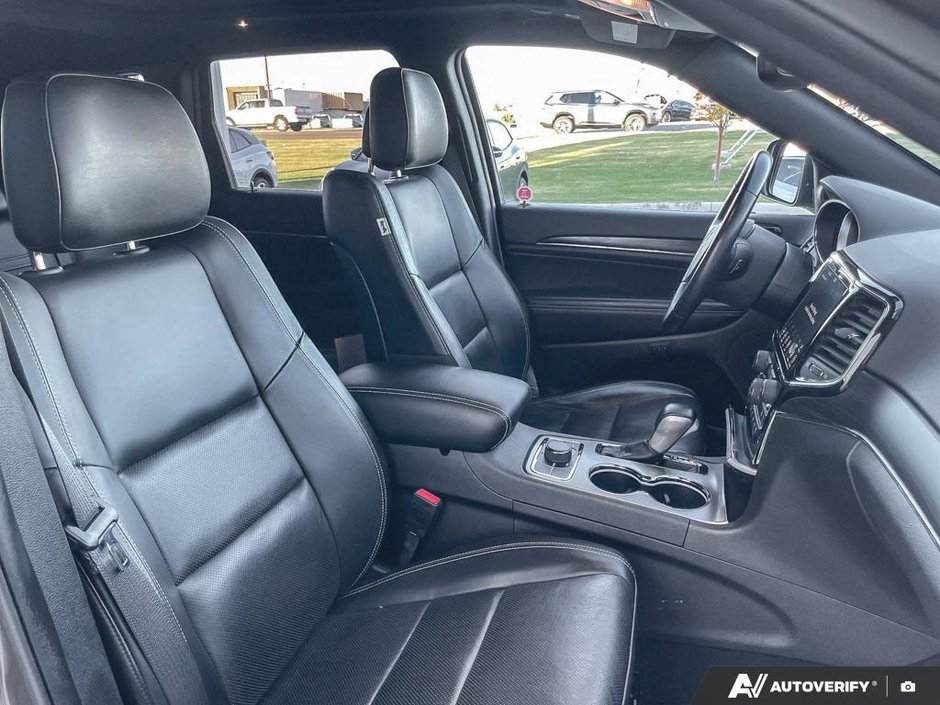 2021 Jeep Grand Cherokee 80th Anniversary Edition-21