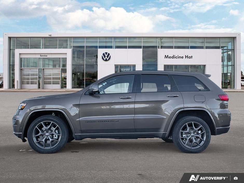2021 Jeep Grand Cherokee 80th Anniversary Edition-2