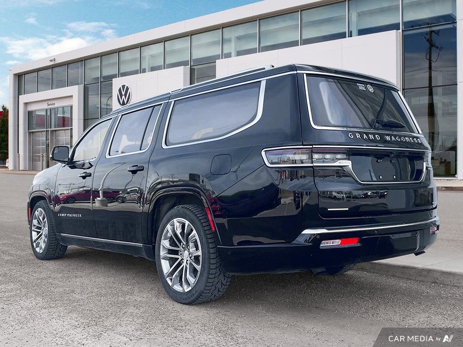 2023 Jeep Grand Wagoneer L Series II-3