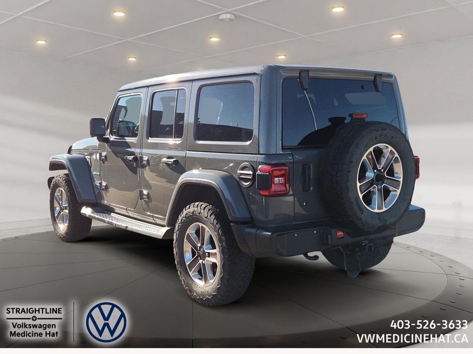 2020 Jeep WRANGLER UNLIMITED Sahara-3