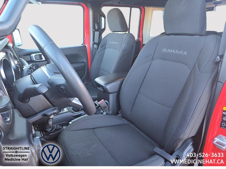 2023 Jeep Wrangler Sahara-8