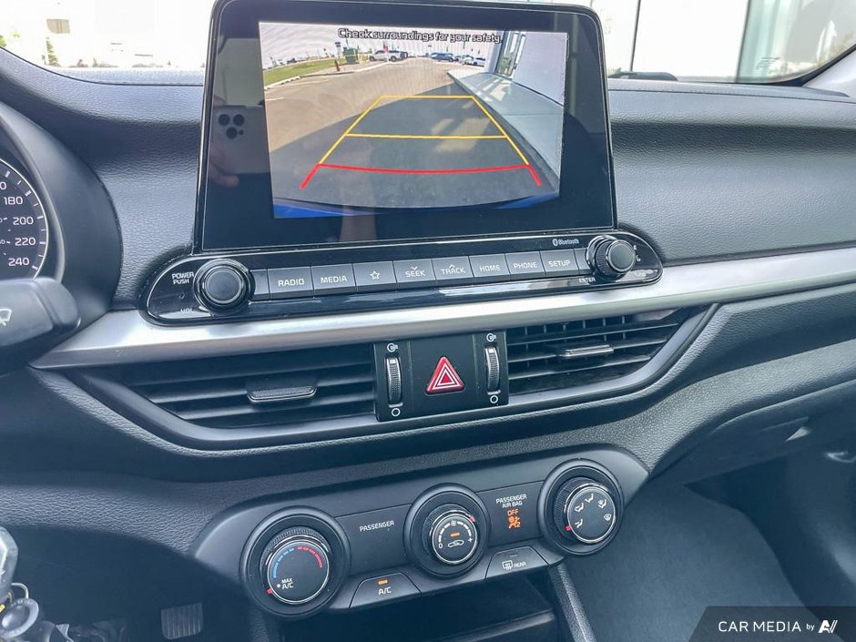 2020 Kia Forte LX-18