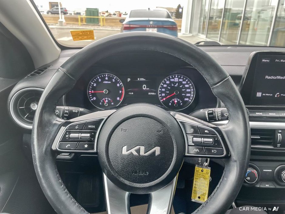 2023 Kia Forte EX-13