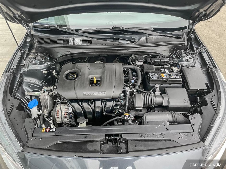 2023 Kia Forte EX-9