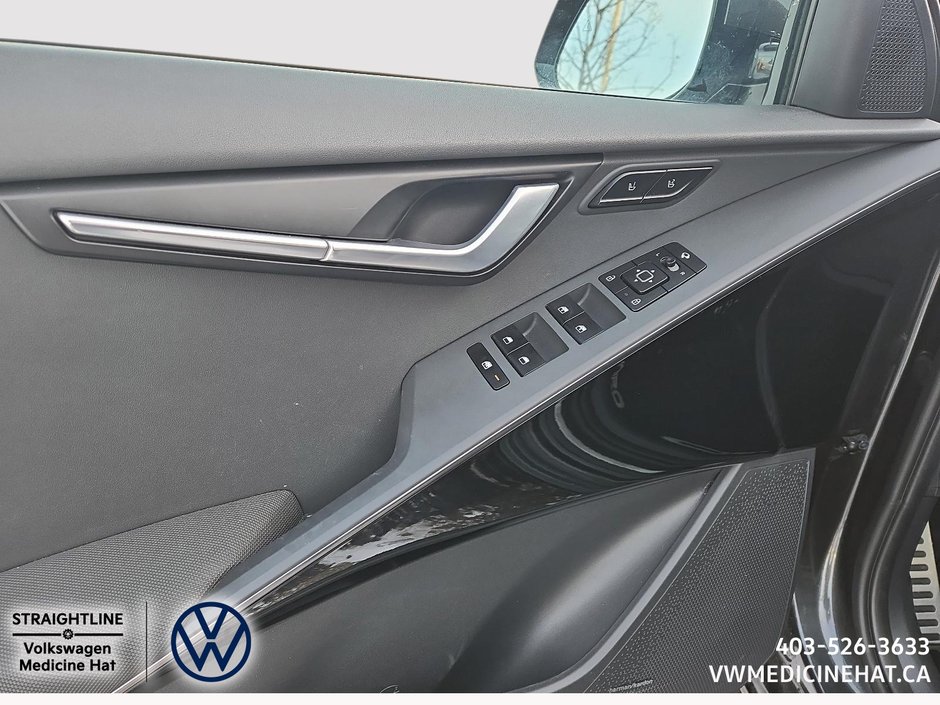 2023 Kia Niro EV Limited-11