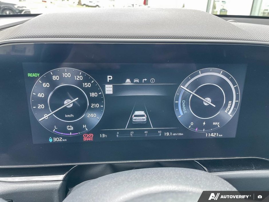 2023 Kia Niro EV Limited-14