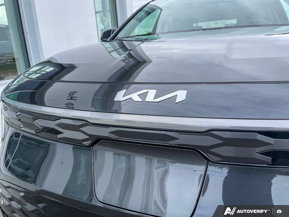 2023 Kia Niro EV Limited-8