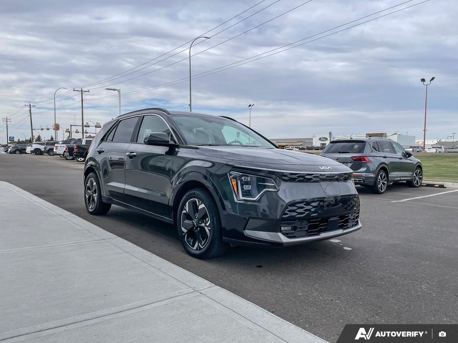 2023 Kia Niro EV Limited-25