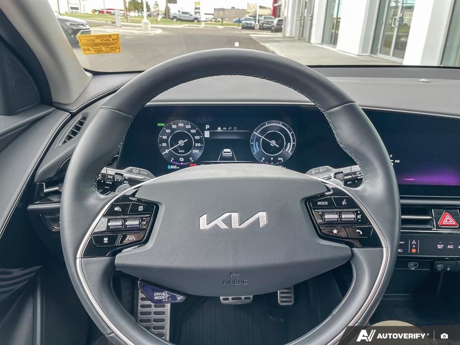 2023 Kia Niro EV Limited-13