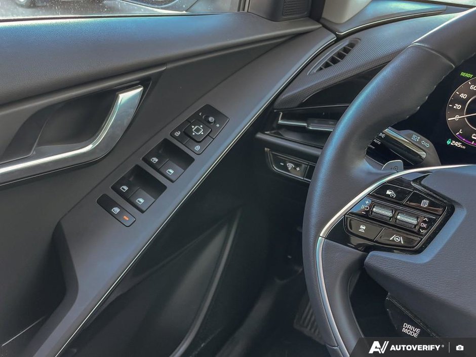 2023 Kia Niro EV Premium+-16