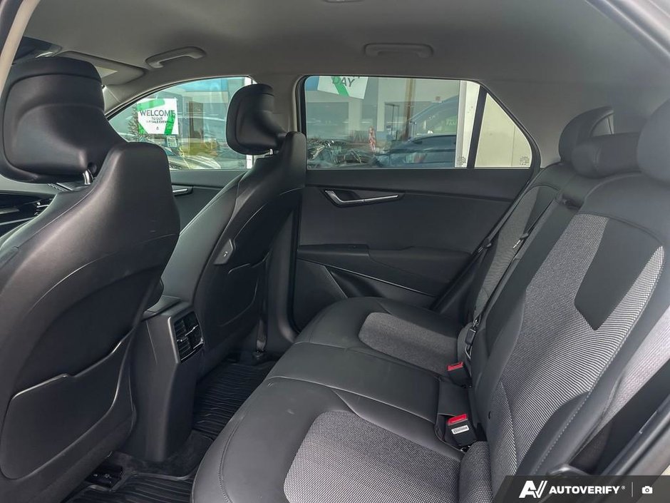 2023 Kia Niro EV Premium+-22